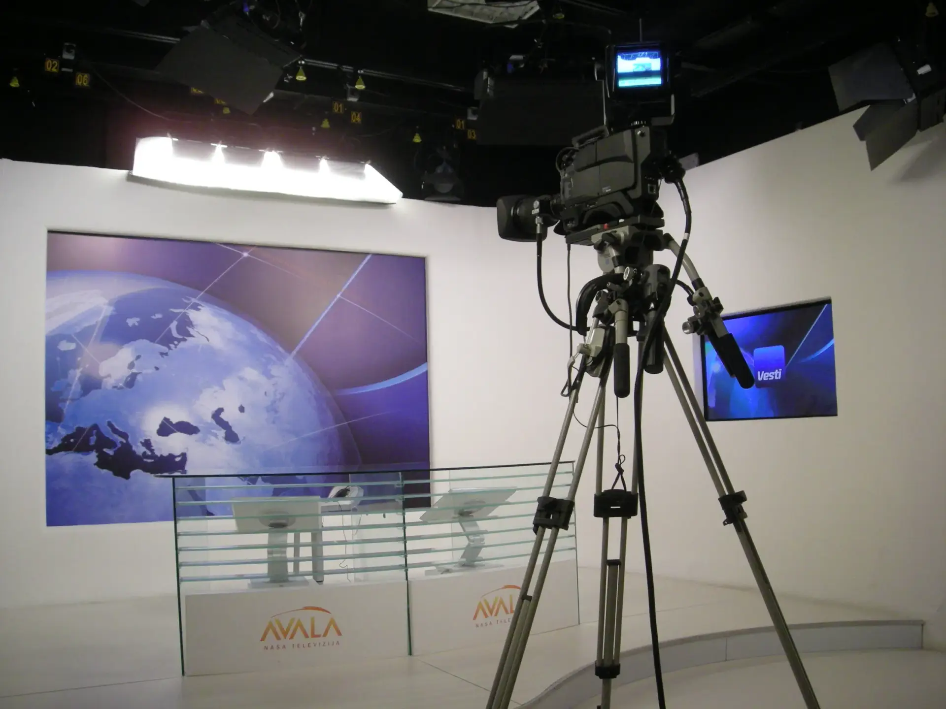 26 tv avala